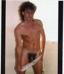 Assorted guys from web 43 5f32eb3b3419f.jpg