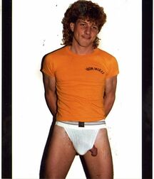 Assorted guys from web 43 5f32eb3e516e5.jpg