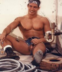 Assorted guys from web 43 5f32eb99c268f.jpg