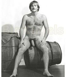 Assorted guys from web 46 5f46ca9c3b548.jpg