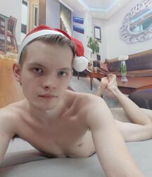 Assorted guys from web 48 5f91e11421de7.jpg