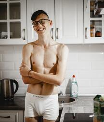 Assorted guys from web 48 5f91e2ec0df07.jpg