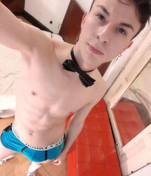 Assorted guys from web 48 5f91e30a975ec.jpg