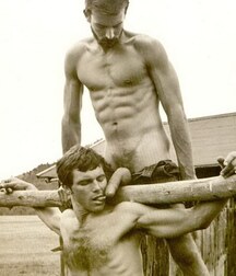 Assorted guys from web 48 5f91e366c4241.jpg