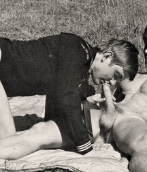 Assorted guys from web 48 5f91e38b8163e.jpg