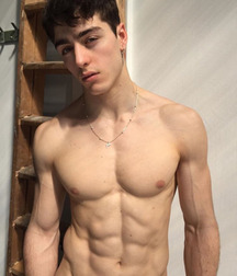 Assorted guys from web 47 5f91e52f9daa6.jpg