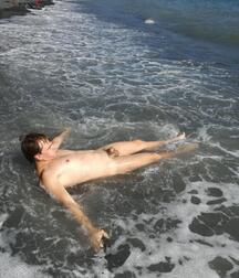 Assorted guys from web 47 5f91e6a4850bd.jpg