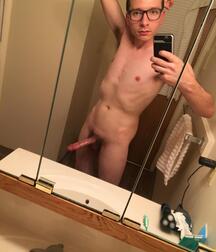 Assorted guys from web 47 5f91e74794daa.jpg