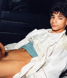 Assorted guys from web 47 5f91e88f7f127.jpg