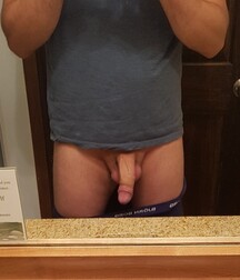 Assorted guys from web 47 5f91e911efc41.jpg