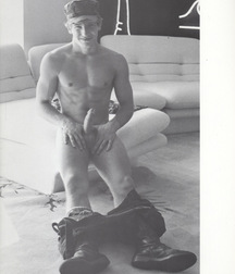 Assorted guys from web 49 5fdbdd9b6bb29.jpg