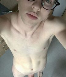 Assorted guys from web 51 6021a97874a29.jpg