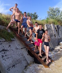 Assorted guys from web 55 60bfdf927a710.jpg