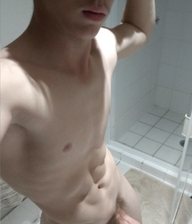 Assorted guys from web 55 60bfe2c186ea7.jpg