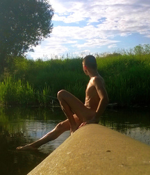 nude in nature 5b71e5fb34390.jpg