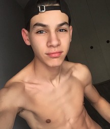 hot armpits 5c76c56ca80cc.jpg