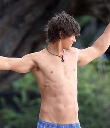 hot armpits 5c76c588dee6f.jpg