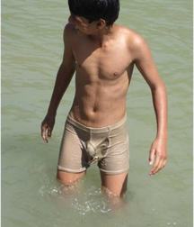 Random hot guys 5c7c37f01aa84.jpg