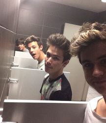 Boys 1 5b908a879ace2.jpeg