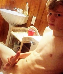 Hot Boys more hot twinks 5cdbb118c63b9.jpg