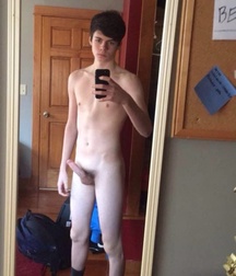 30 Selfies 5ba6cabda8fda.jpg