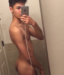 30 Selfies 5ba6cac2f3f65.jpg