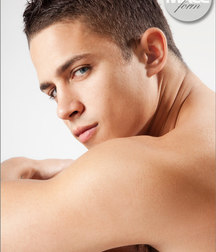 Two gorgeous guys 5baa77e5ca2c5.jpg