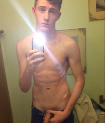 Selection of selfies 5bb6690d3cfb7.jpg