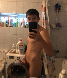 Boners 5bd36fbe56597.jpg