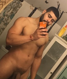 Some selfies 5c1572a51c614.jpg