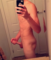 Hot boys 5c27d07b0f6af.jpg