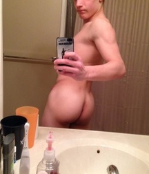 Hot boys 5c27d07ce2699.jpg