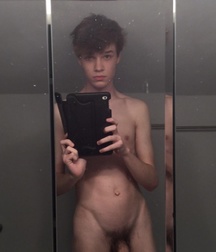 Assorted selfies 5d0ead51e40d3.jpg