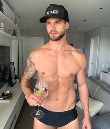 Muscles 5db462fb4217c.jpg