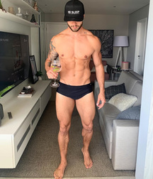 Muscles 5db462fcb5a0a.jpg