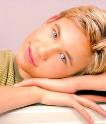 Random boys 5b7aab0a70732.jpg