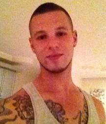 Random boys 5b7aabb63bd32.jpg
