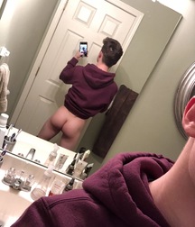 Butts 1 Just Hot Boys 5b7d6d83d01ad.jpeg