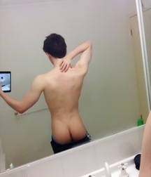 Butts 2 Just Hot Boys  5b7d6db041bdf.jpeg