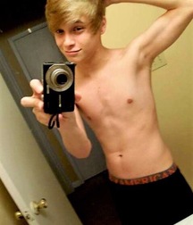 Selfies (no-nudes) 2 - Just Hot Boys 5b7d778d503ec.jpeg