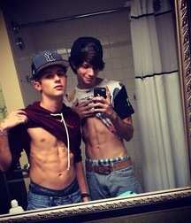 Selfies (no-nudes) 2 - Just Hot Boys 5b7d77966ceae.jpeg