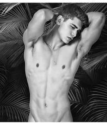 equals in B&W 5b818f129be2a.jpg