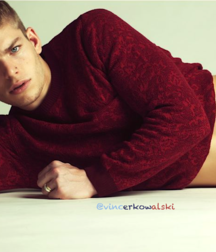 VINCE R. KOWALSKI - FASHION MODEL 5b82bce512ecd.png