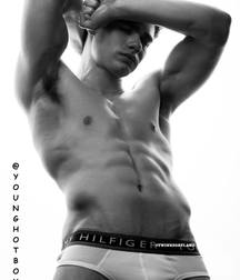 MEN'S B&W 5b82dcaeec54b.jpg