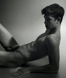 FRANCISCO LACHOWSKI 5b84349e8dcbc.jpg