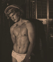 ZANDER HODGSON  5b898fdda71ba.jpg