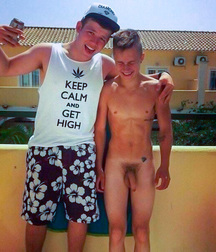 Fkk Boys 02 5e89abeda32a3.jpg