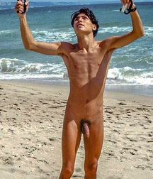 Fkk Boys 02 5e89abf54bc55.jpg