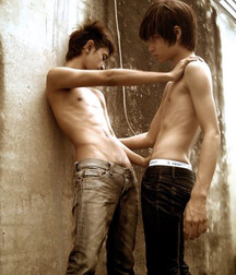 @GBT Hot Boy mix (3) 5bbf8a5c43b06.jpg