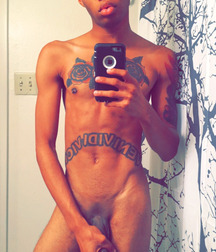 @GBT Hot Boy mix (3) 5bbf8d1fe6368.jpg